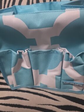 Buckhead Betties "Drop The Latitude" Multi-Pocket Organizer Caddy / Utilty Tote
